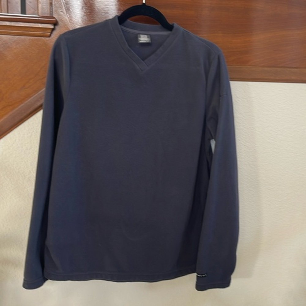 Nike Therma Fit V neck Long Sleeve Fleece size Large -Color - Charcoal Gray